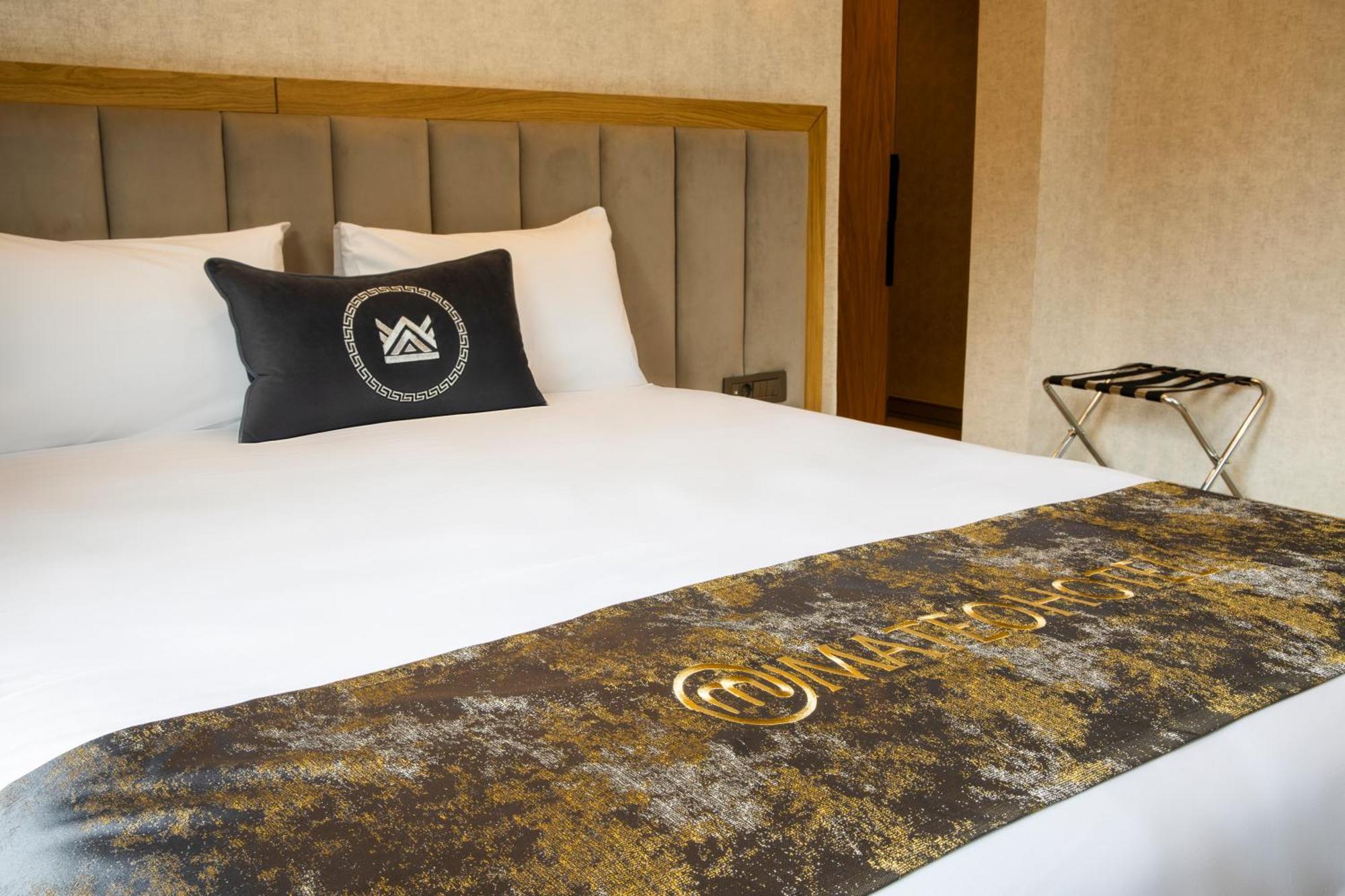 Mateo Otel