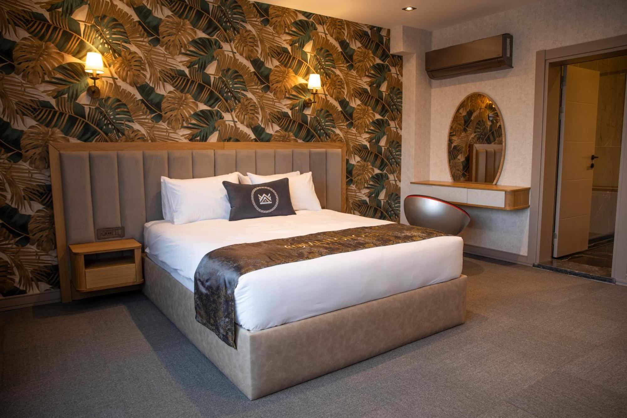 Mateo Otel *